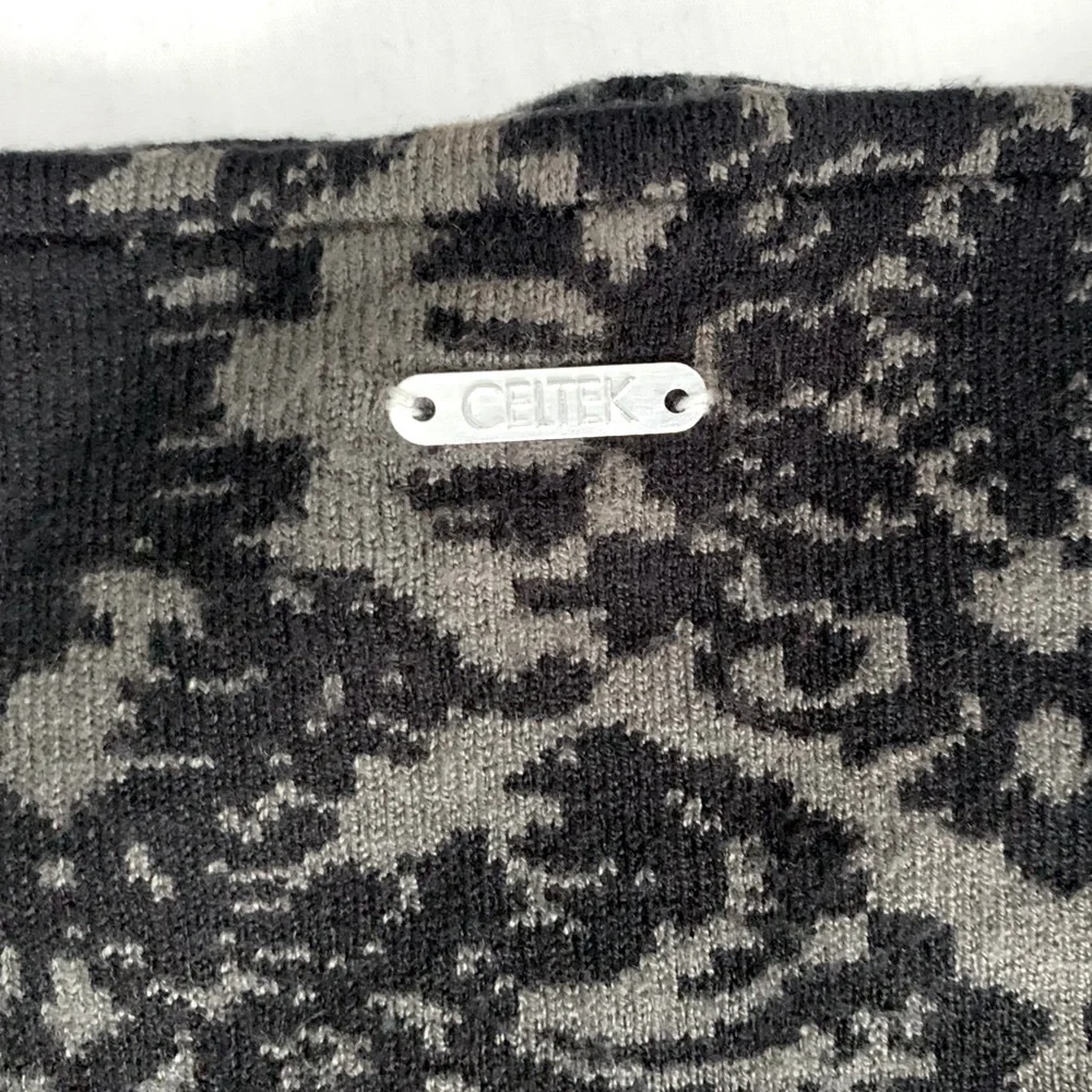 Celtek Neck Warming Buff